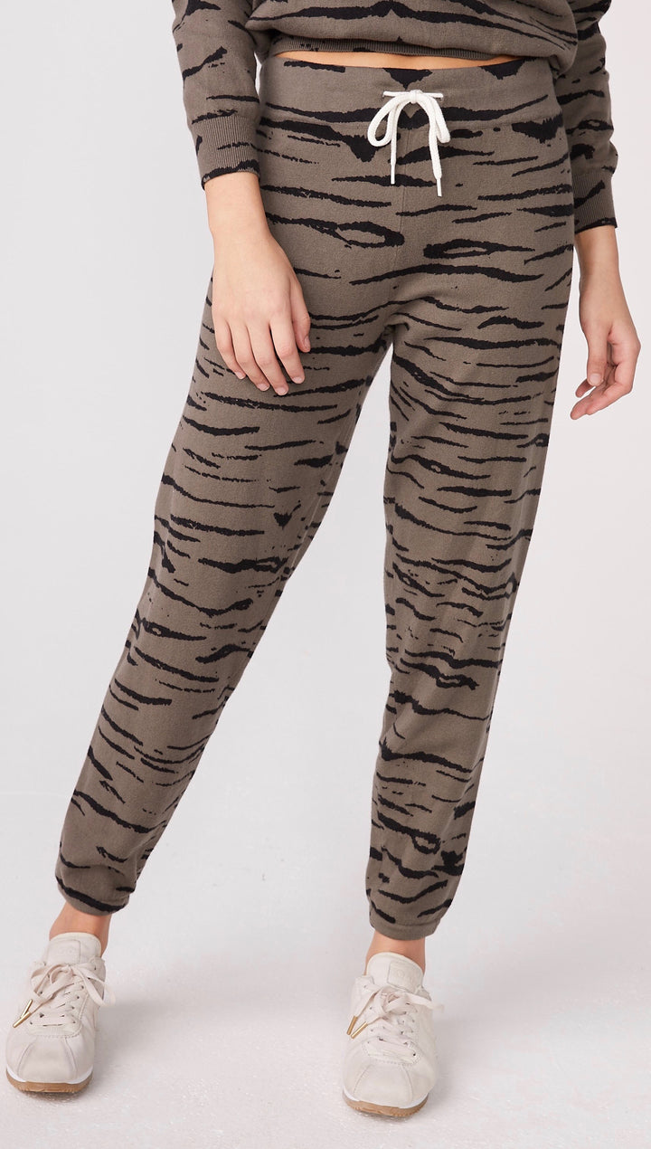 MONROW Cashmere Tiger Vintage Sweats Falcon Olive Green | ShopAA