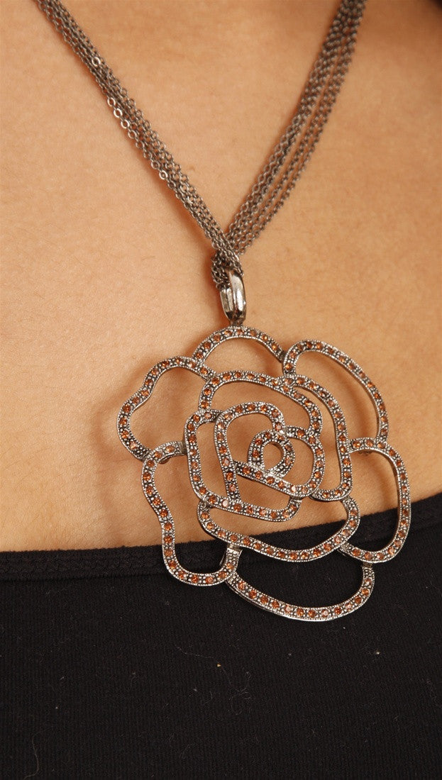 Apparel Addiction Jewelry Rose Cutout Necklace