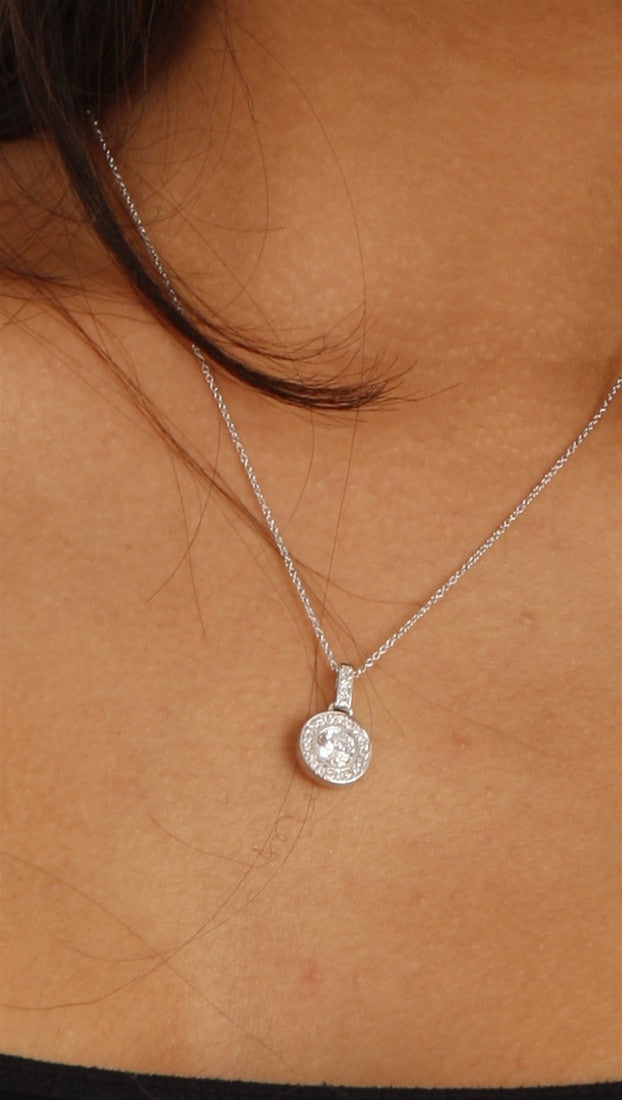 Apparel Addiction Jewelry Vintage Circle Necklace