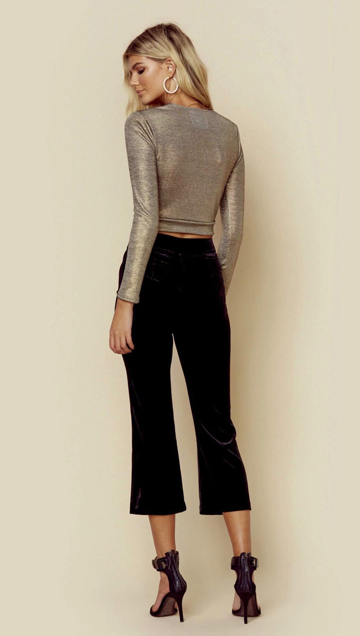 Blue Life Brigid V Neck Crop 70s Top Metallic Gold Long Sleeve | ShopAA