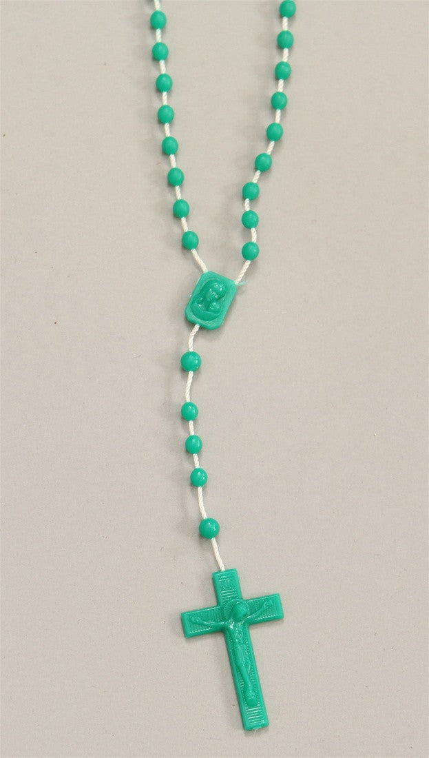 Plastic Rosary Bead Necklace in Green