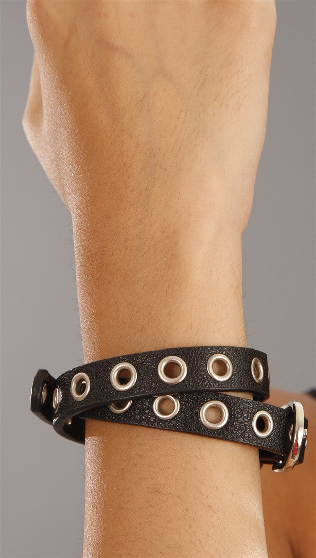 Eterno Vita Wrap Around Buckle Bracelet