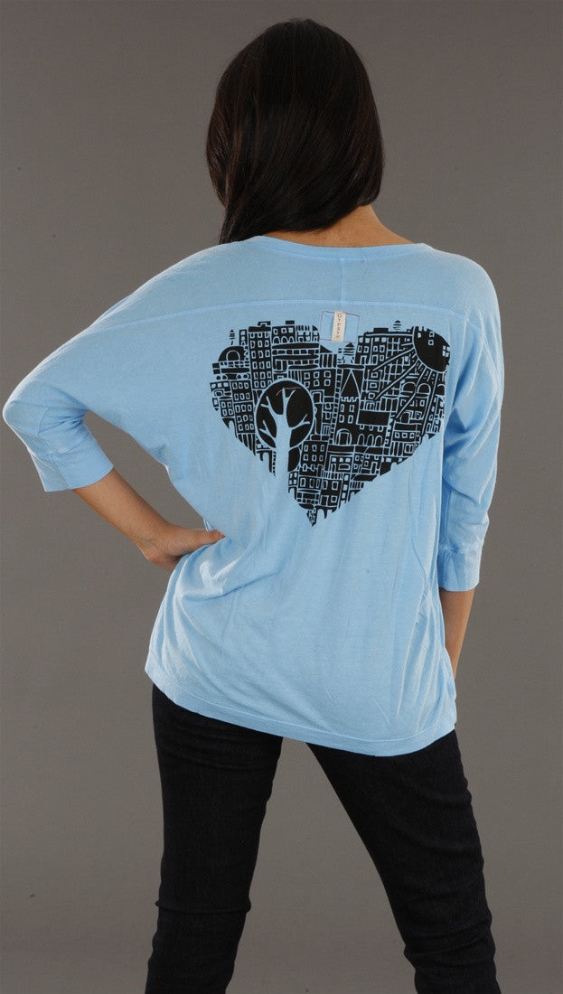 Gypsy 05 City Love Baggy Top in Blue