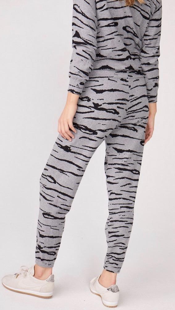 MONROW Cashmere Tiger Print Vintage Sweats Heather Grey Pants | ShopAA