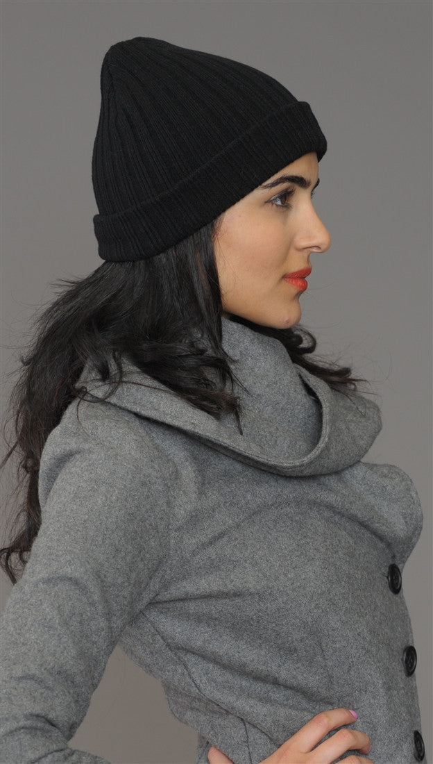 Black Fitted Knit Beanie