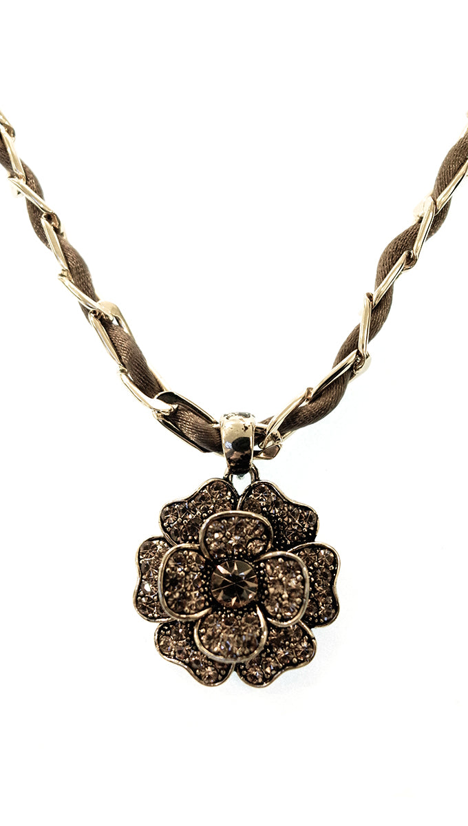 Apparel Addiction Rose Necklace