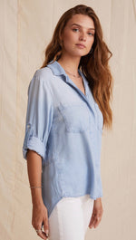 Bella Dahl Split Back Button Down Sunbleach Wash Denim Shirt | ShopAA