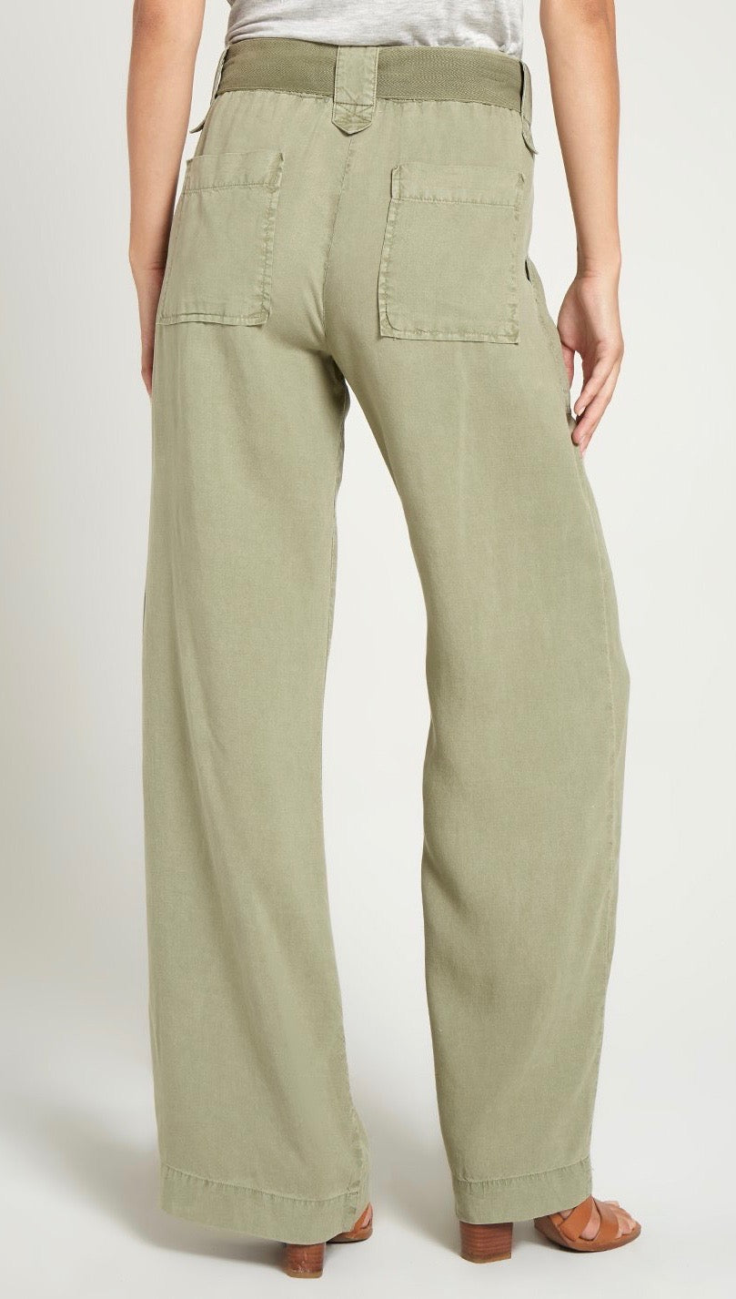 Bella Dahl Wide Leg High Waist Contrast Belt Cargo Pants Dusk Green I ShopAA