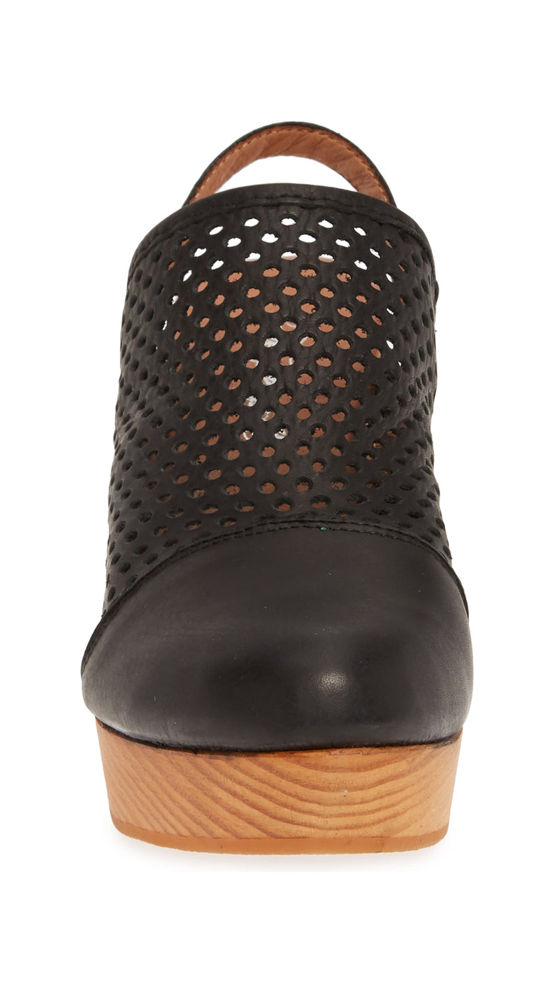 Free People Logan Black Leather Clogs Wood Heel Platform Shoes I ShopAA