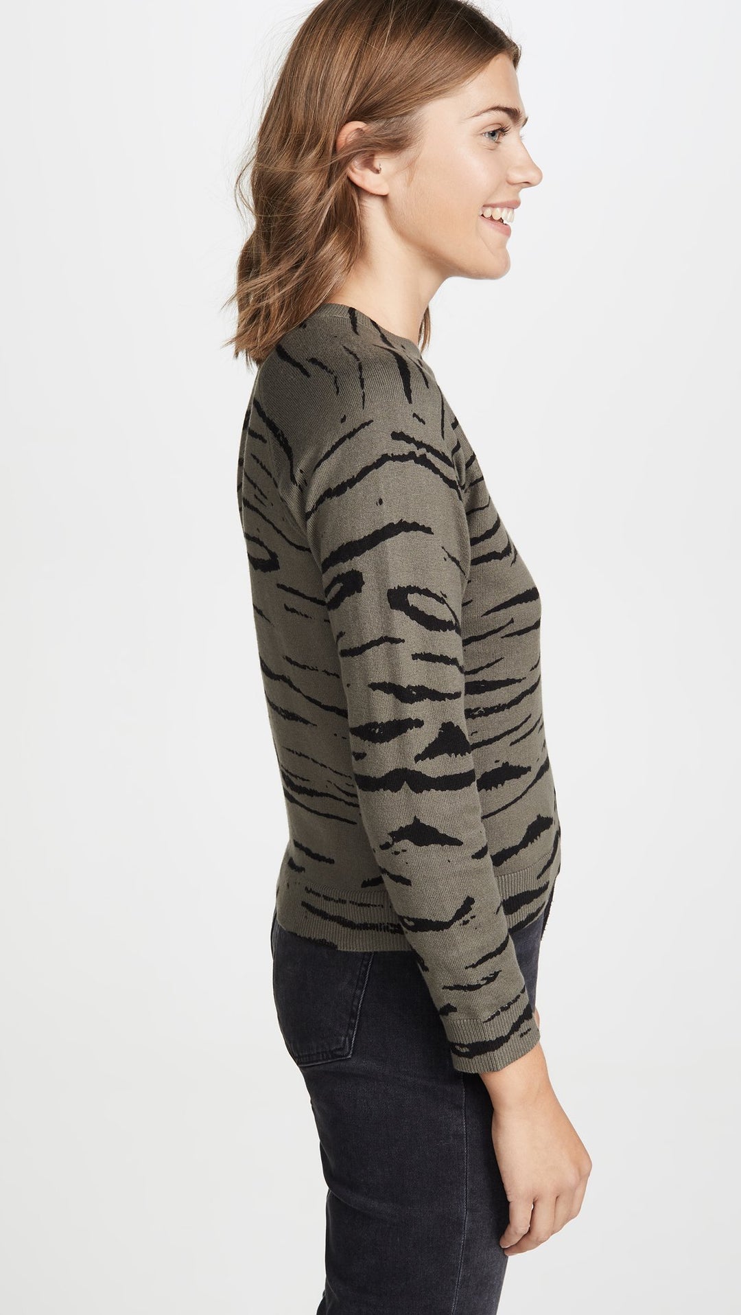 MONROW Cashmere Tiger Vintage Raglan Sweater Falcon Green | ShopAA