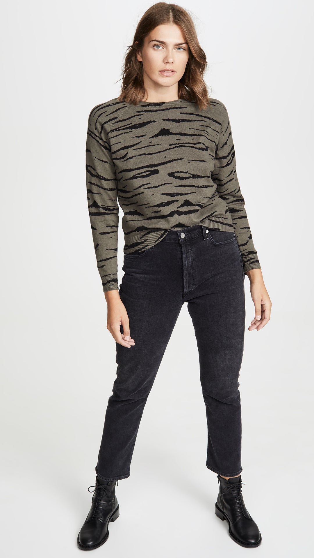 MONROW Cashmere Tiger Vintage Raglan Sweater Falcon Green | ShopAA